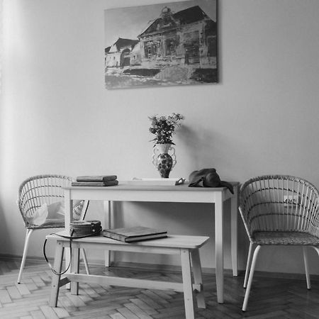 Love Nest Braszów Zewnętrze zdjęcie