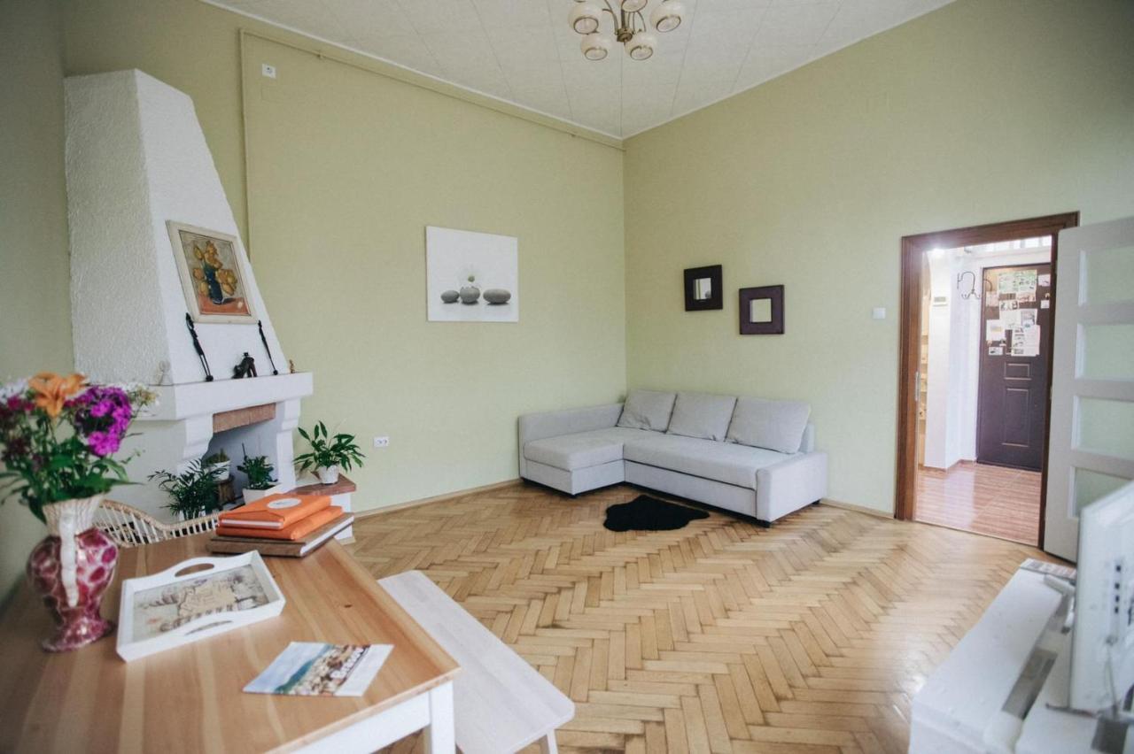 Apartament Love Nest Braszów Zewnętrze zdjęcie